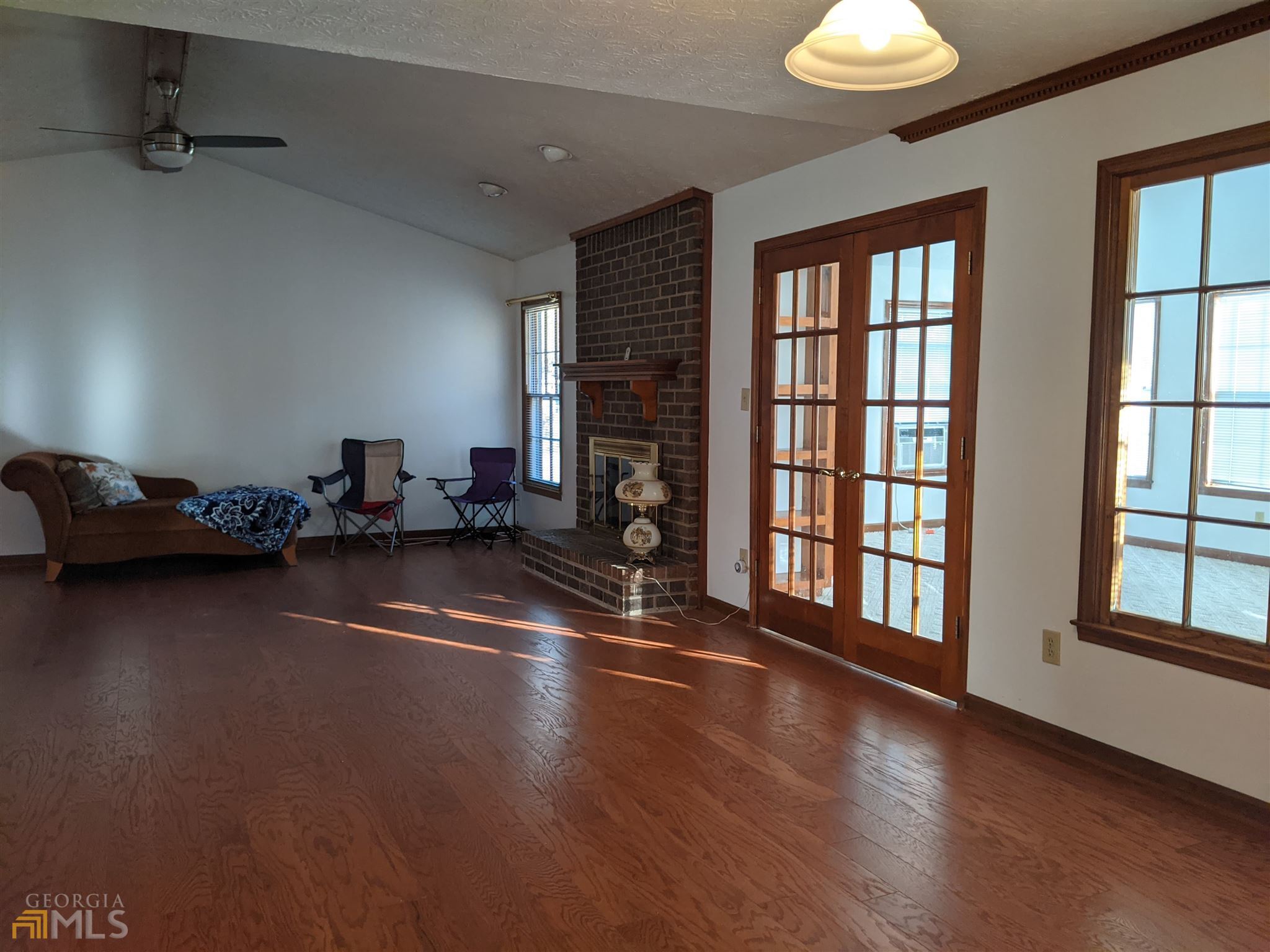 137 Hilo Road Fayetteville, GA 30215 - Photo 8 of 16