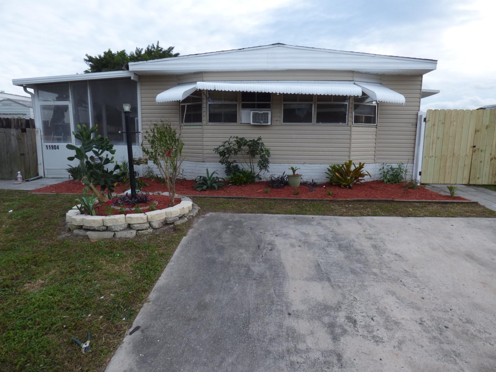 11904 North Branch Road Boca Raton, FL 33428 - Photo 1 of 1 Front