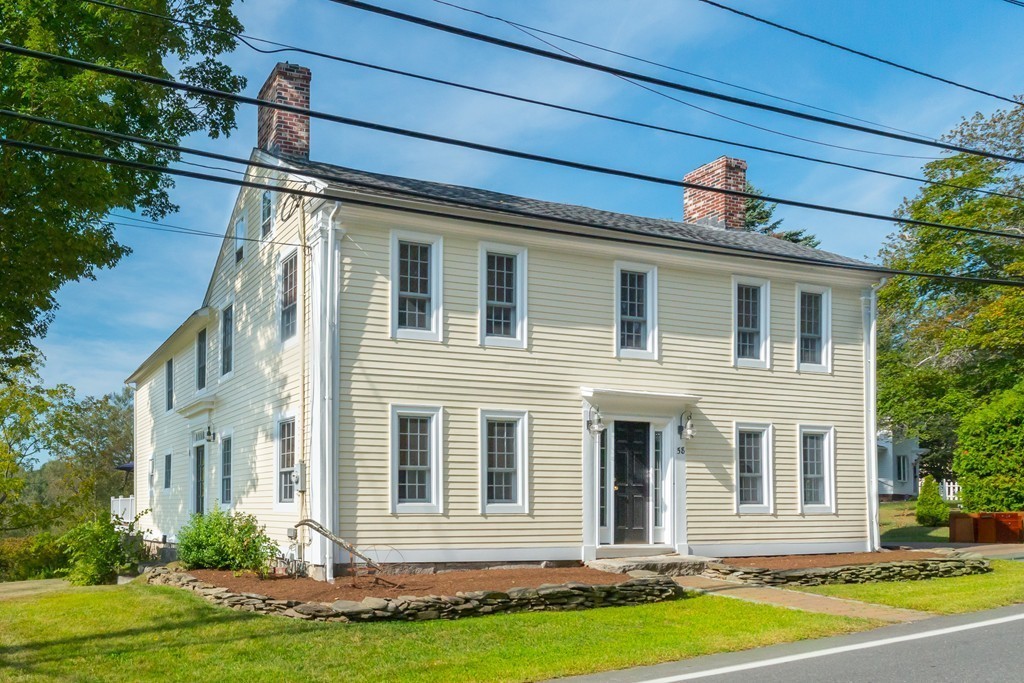 58 South Hampton Road Amesbury, MA 01913 - Photo 1 of 28
