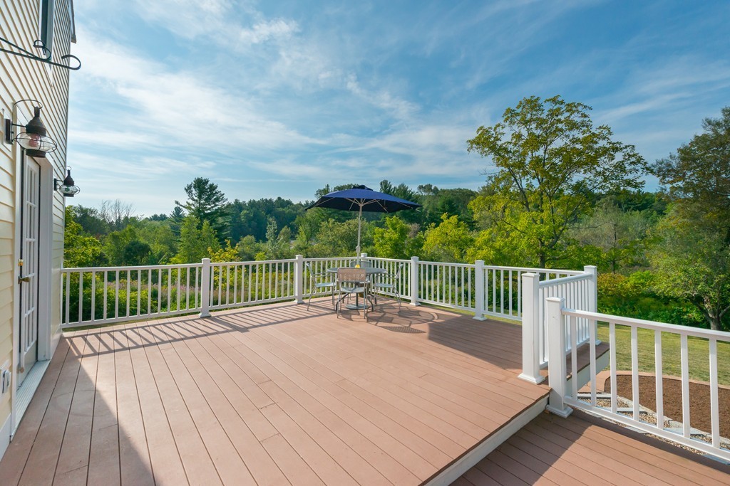 58 South Hampton Road Amesbury, MA 01913 - Photo 3 of 28