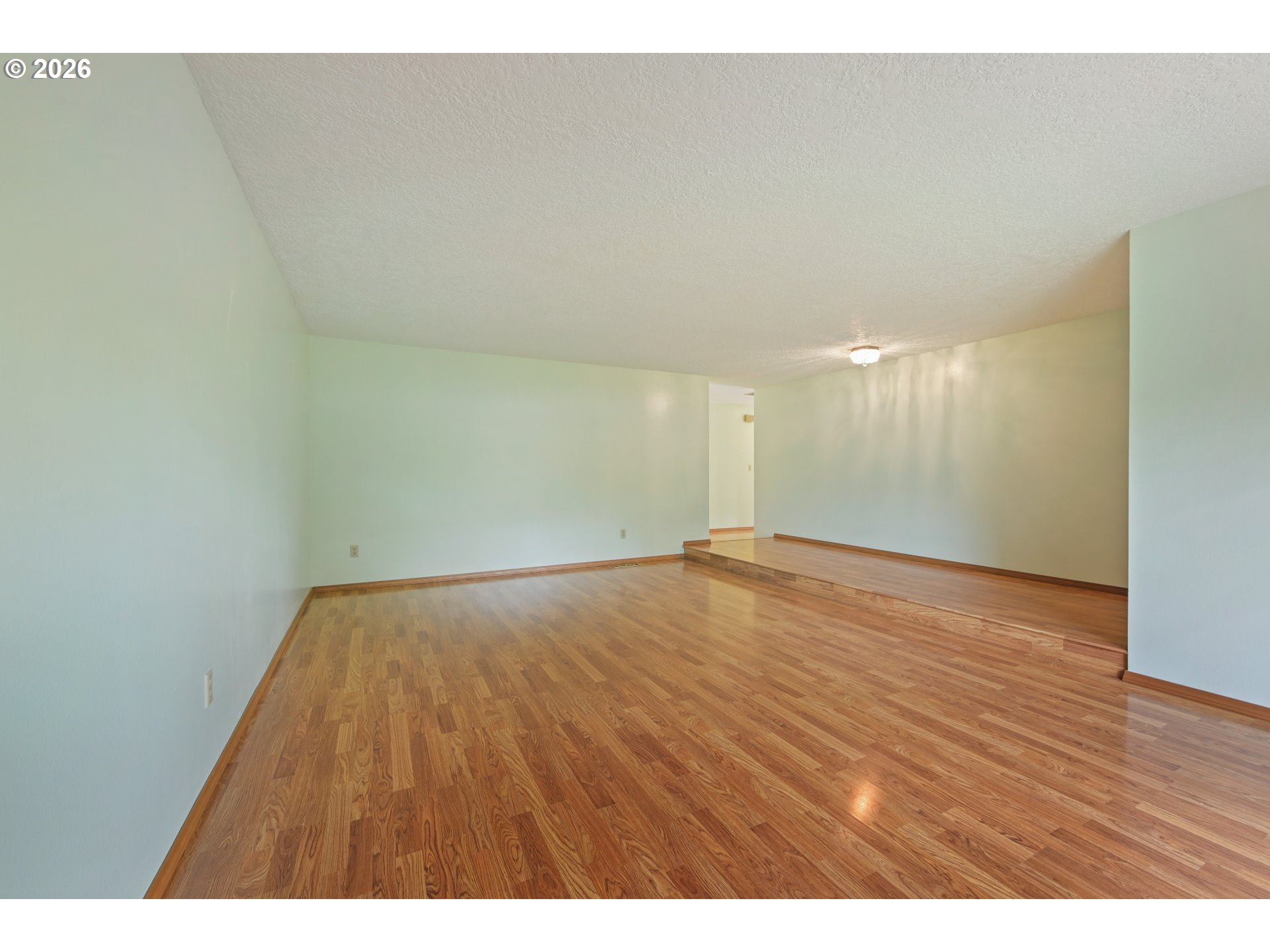 14575 Southwest Glenbrook Road Beaverton, OR 97007 - Photo 16 of 42