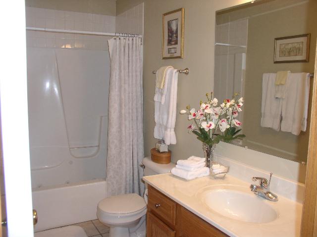 400 Bittersweet Avenue Metamora, IL 61548 - Photo 6 of 9