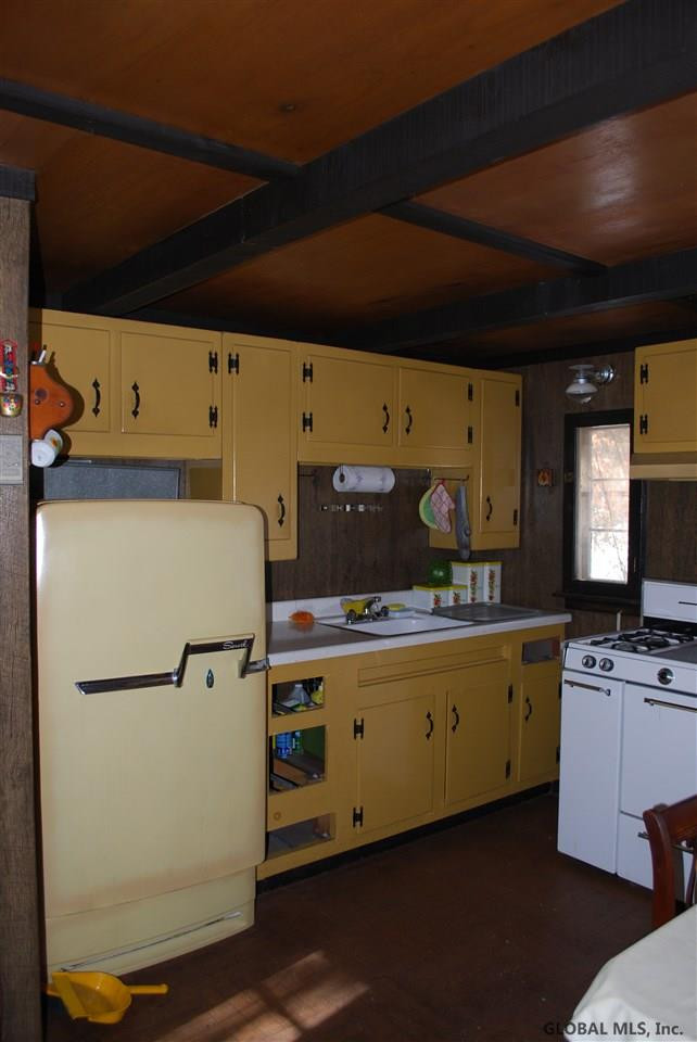 721 River Road Johnsburg, NY 12862 - Photo 4 of 25 Photo 4