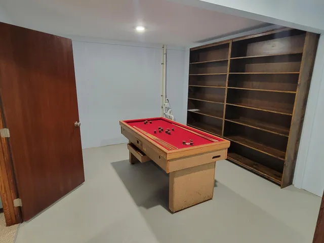 $409,900 | 8105 Amber Crest Drive Southwest, Byron Center, MI 49315