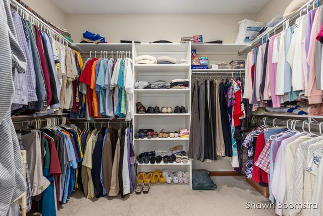 $409,900 | 8105 Amber Crest Drive Southwest, Byron Center, MI 49315