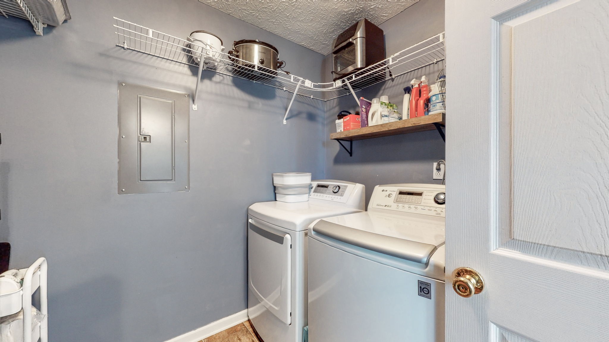 4321 Matthews Road Cedar Hill, TN 37032 - Photo 19 of 29 a utility room with dryer and washer