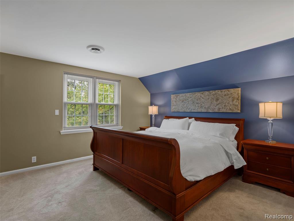683 Lincoln Road Grosse Pointe, MI 48230 - Photo 36 of 54