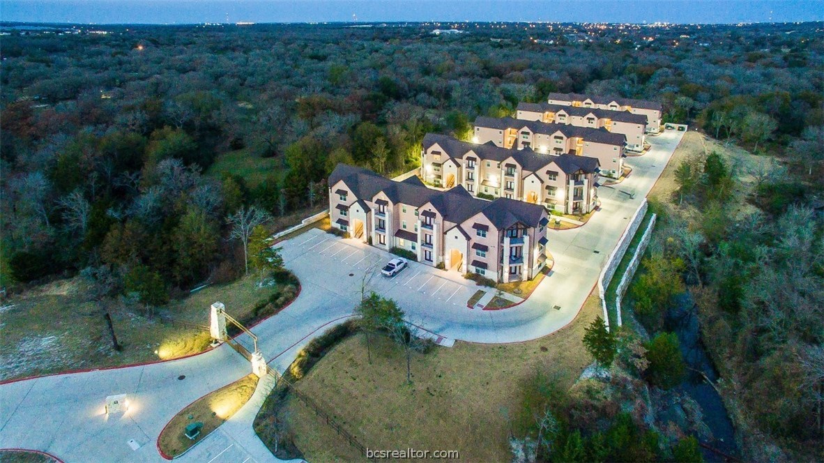 7273 John Sharp Parkway, Unit 1103 Bryan, TX 77807 - Photo 11 of 32