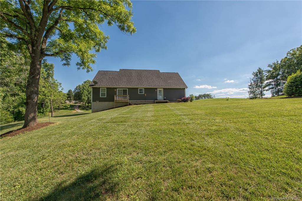 1521 Cedar Forest Road Ronda, NC 28670 - Photo 18 of 42 Gallery Image 18