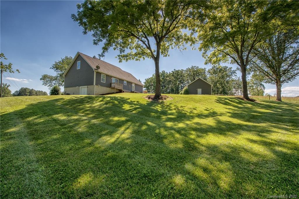 1521 Cedar Forest Road Ronda, NC 28670 - Photo 19 of 42 Gallery Image 19