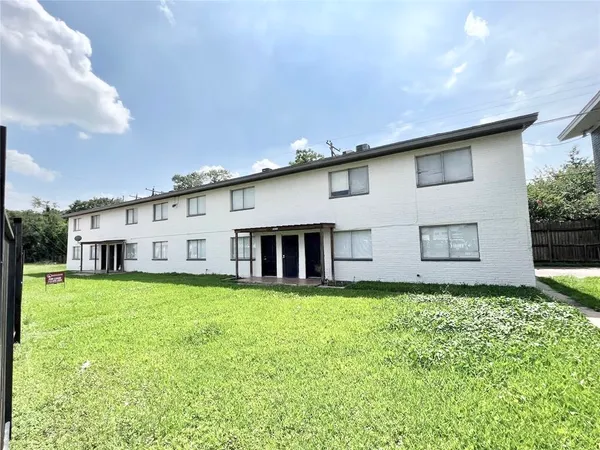 $900 | 1141 North Durham Drive, Unit 10, Houston, TX 77008