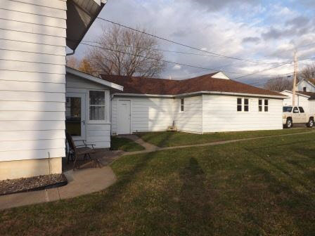 2909 Cleveland Street Clinton, IA 52732 - Photo 13 of 13 Gallery Image 13
