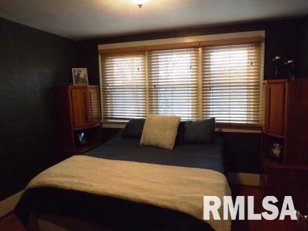 2909 Cleveland Street Clinton, IA 52732 - Photo 7 of 13 Gallery Image 7