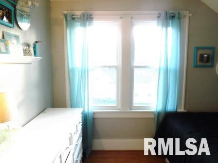 2909 Cleveland Street Clinton, IA 52732 - Photo 9 of 13 Gallery Image 9