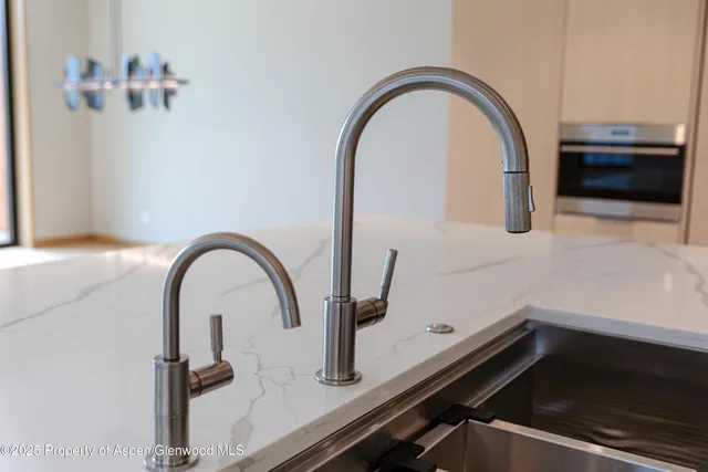 $3,550,000 | 155 Lakeview Drive, Basalt, CO 81621