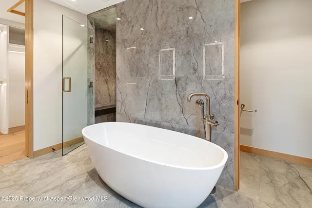 $3,550,000 | 155 Lakeview Drive, Basalt, CO 81621