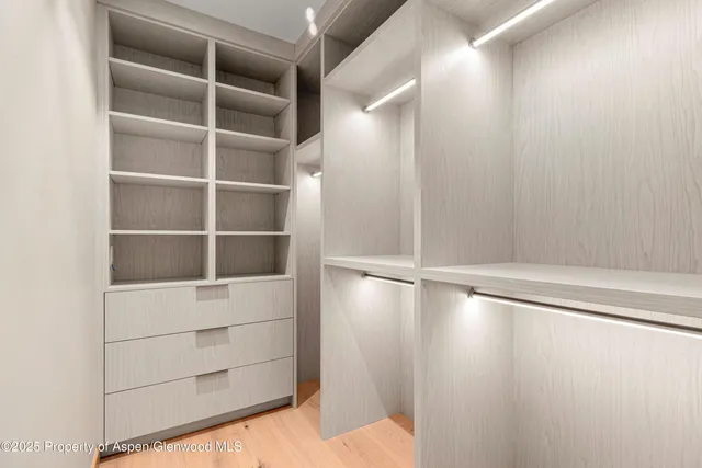 $3,550,000 | 155 Lakeview Drive, Basalt, CO 81621