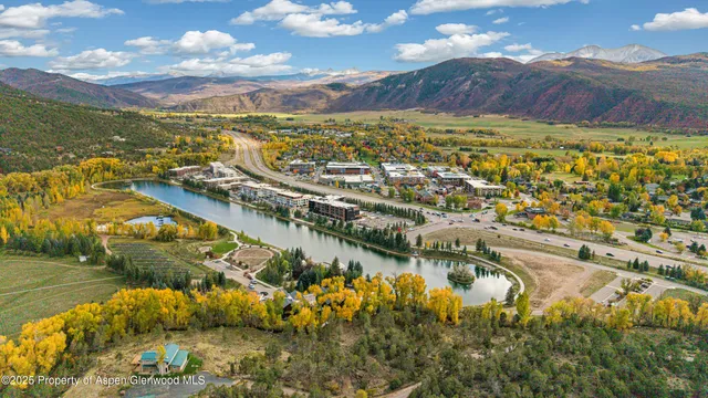 $3,550,000 | 155 Lakeview Drive, Basalt, CO 81621