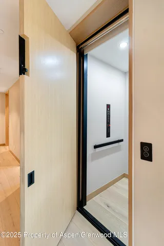 $3,550,000 | 155 Lakeview Drive, Basalt, CO 81621