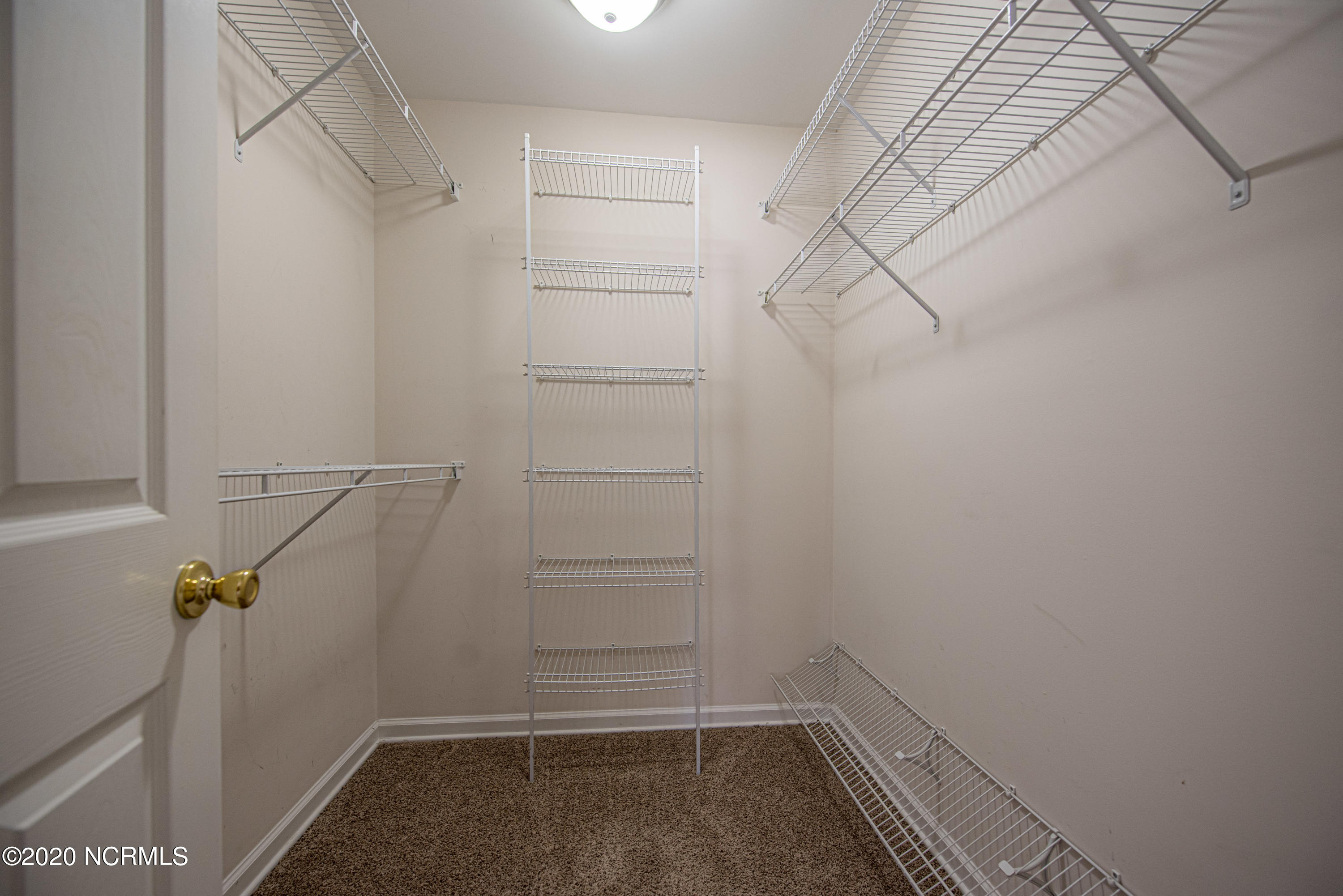 175 Goose Creek Road New Bern, NC 28562 - Photo 14 of 25 Master Closet