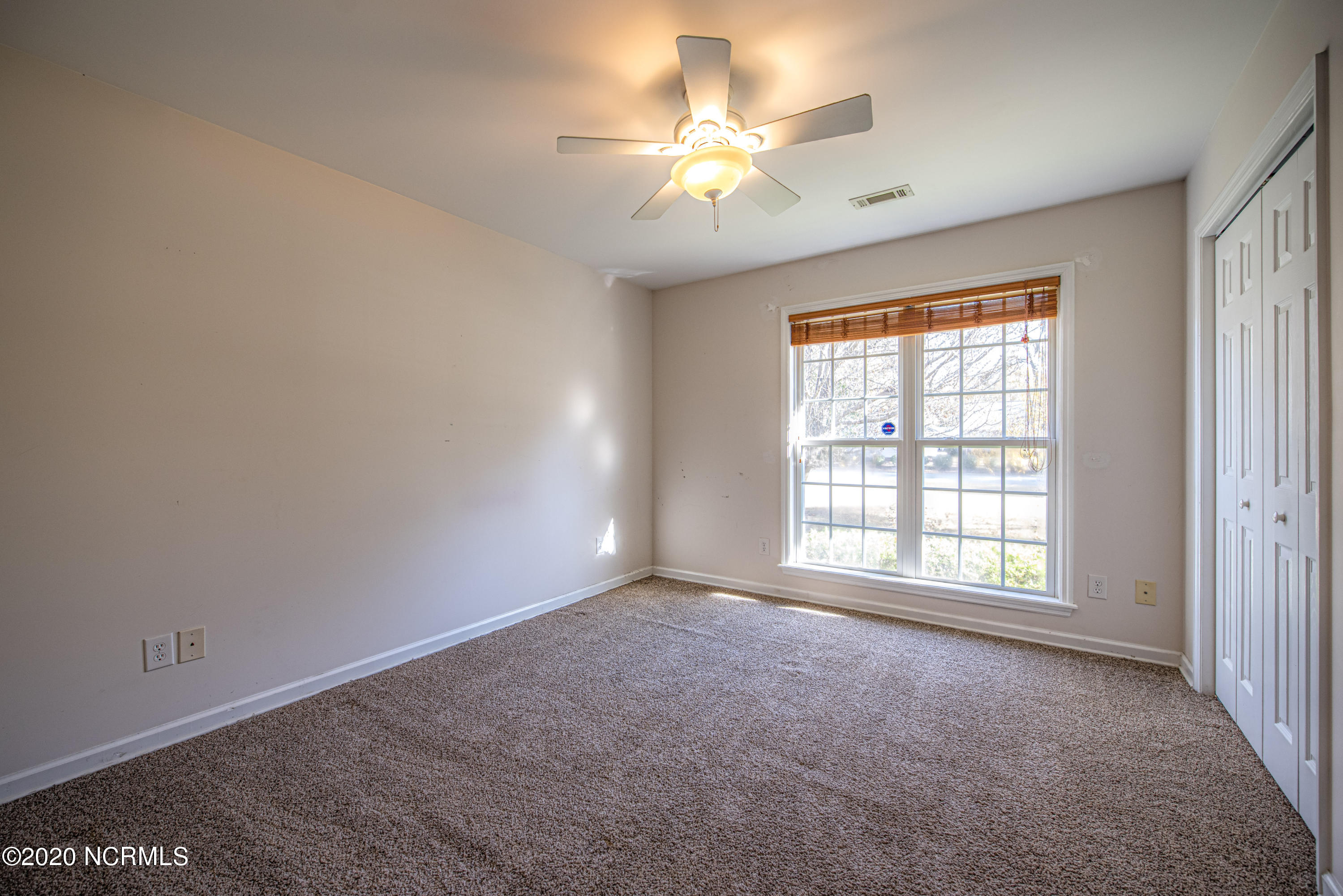 175 Goose Creek Road New Bern, NC 28562 - Photo 16 of 25 Bedroom 2