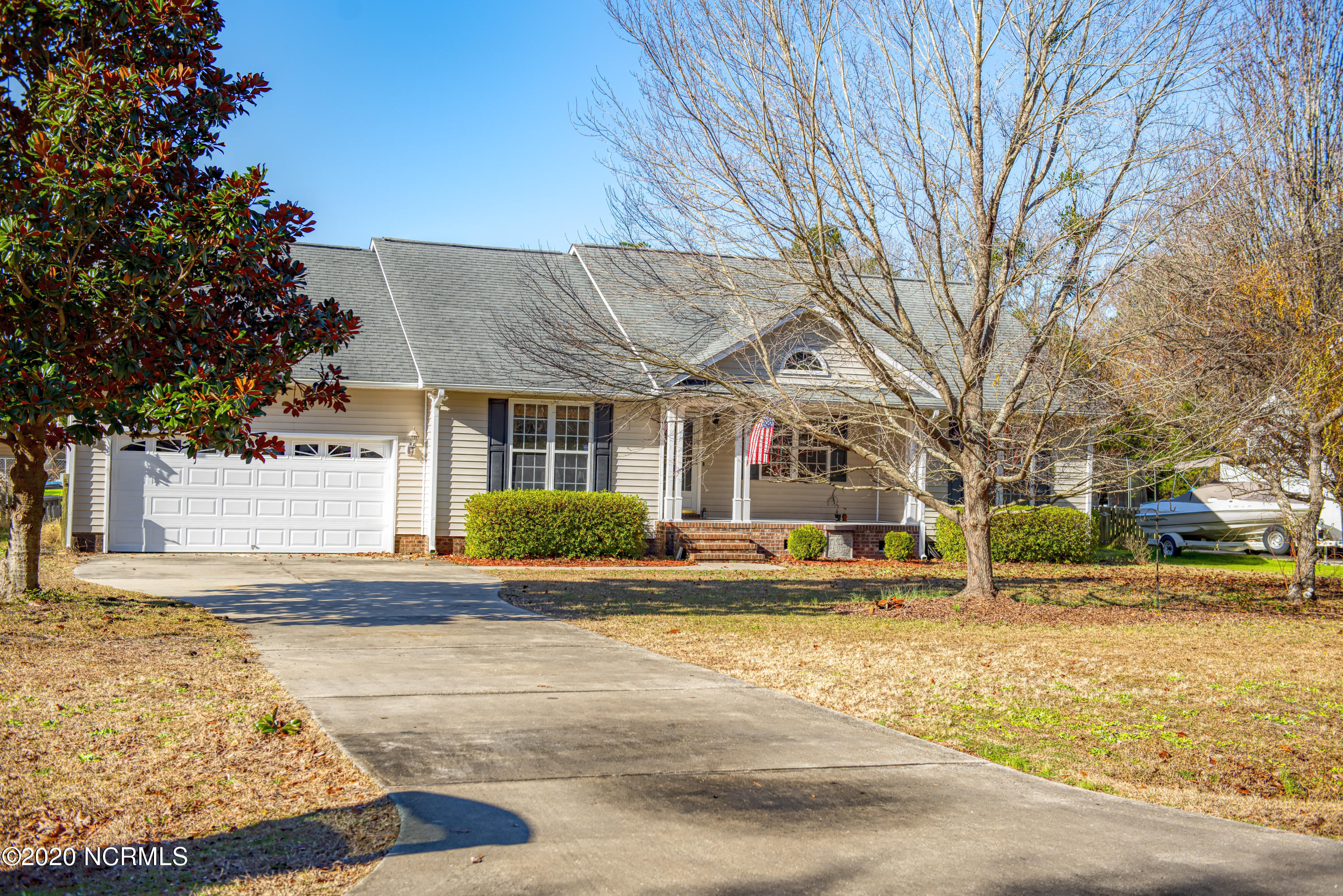 175 Goose Creek Road New Bern, NC 28562 - Photo 5 of 25 Front