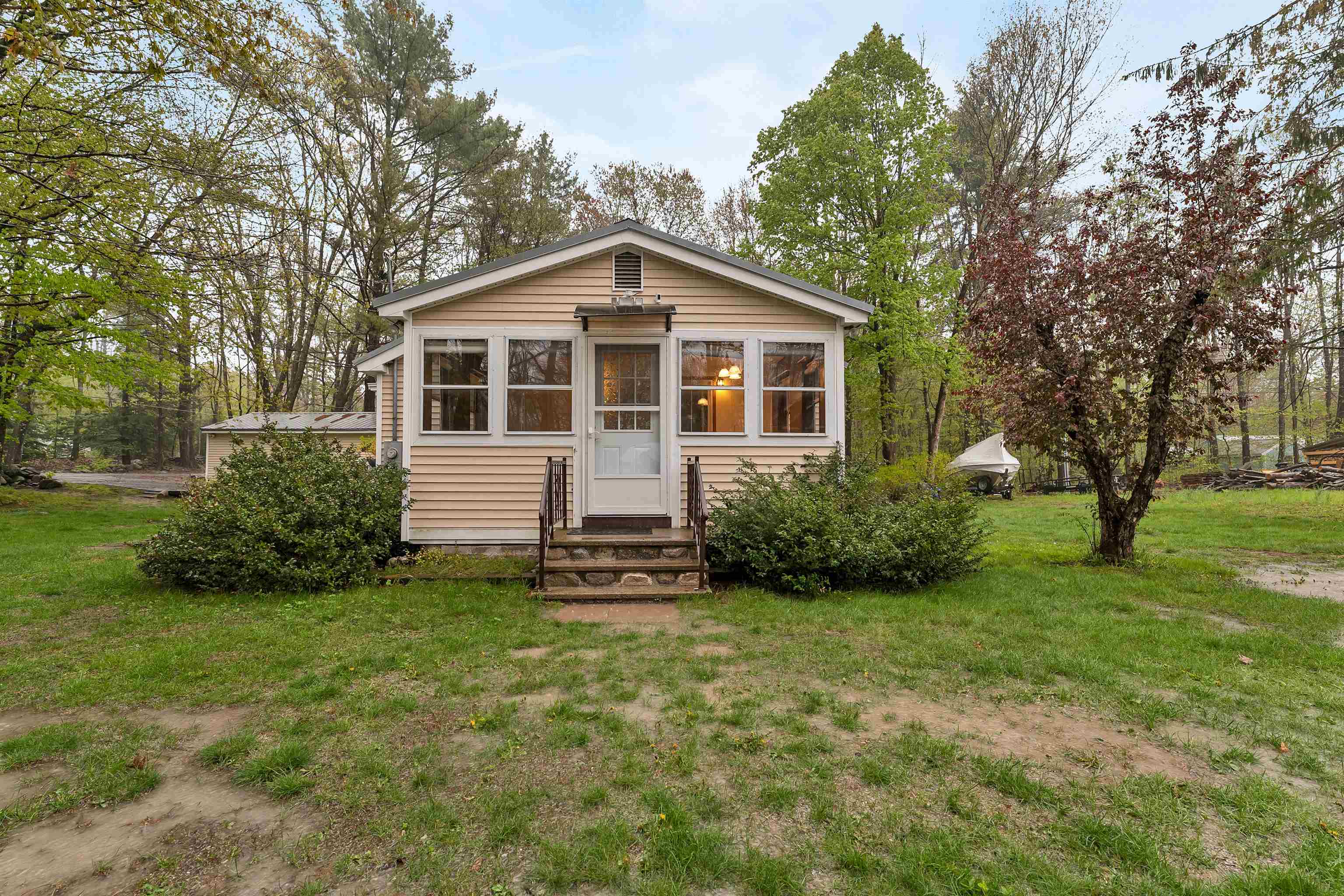 109 Barden Hill Road Hillsborough, NH 03244 - Photo 3 of 30