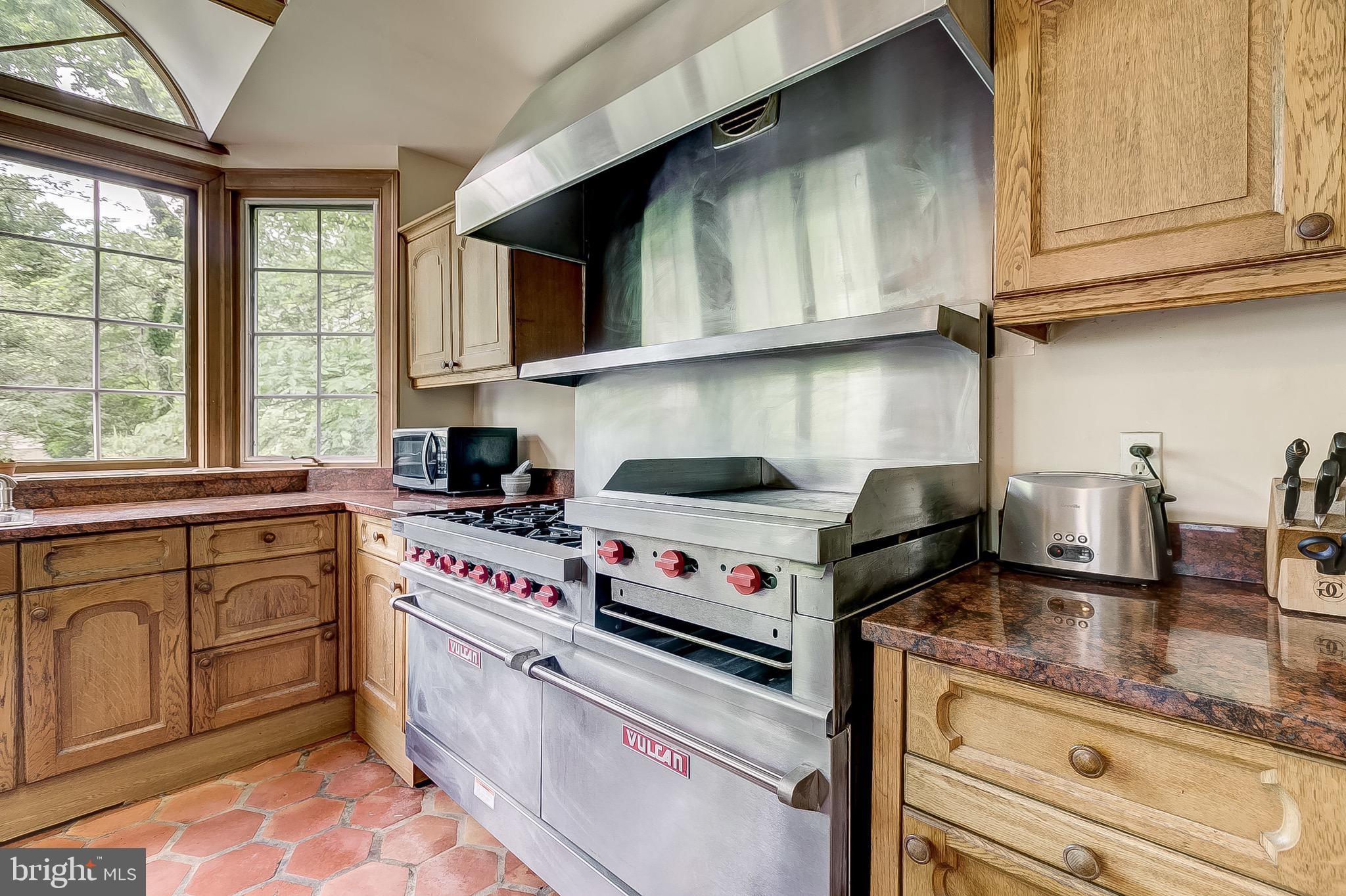 4826 Keswick Road Baltimore, MD 21210 - Photo 25 of 61 Kitchen
