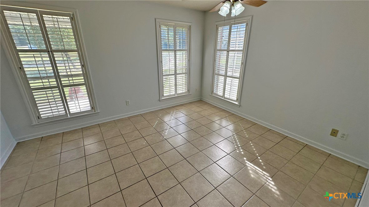 729 Armadillo Lane Kempner, TX 76539 - Photo 22 of 45 a view of an empty room and window