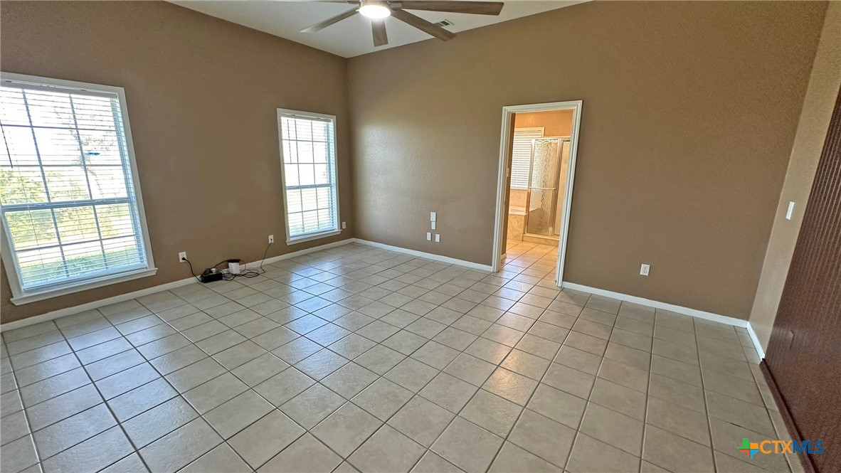 729 Armadillo Lane Kempner, TX 76539 - Photo 29 of 45 an empty room with windows