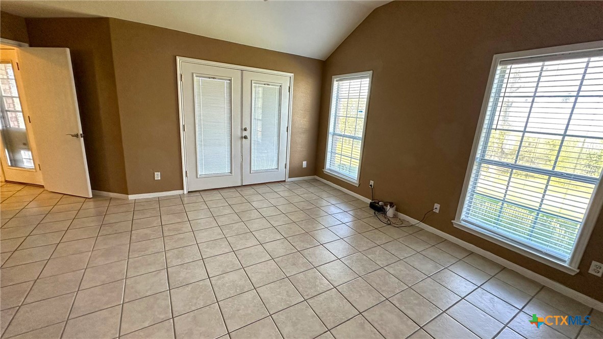 729 Armadillo Lane Kempner, TX 76539 - Photo 30 of 45 a view of an empty room and window