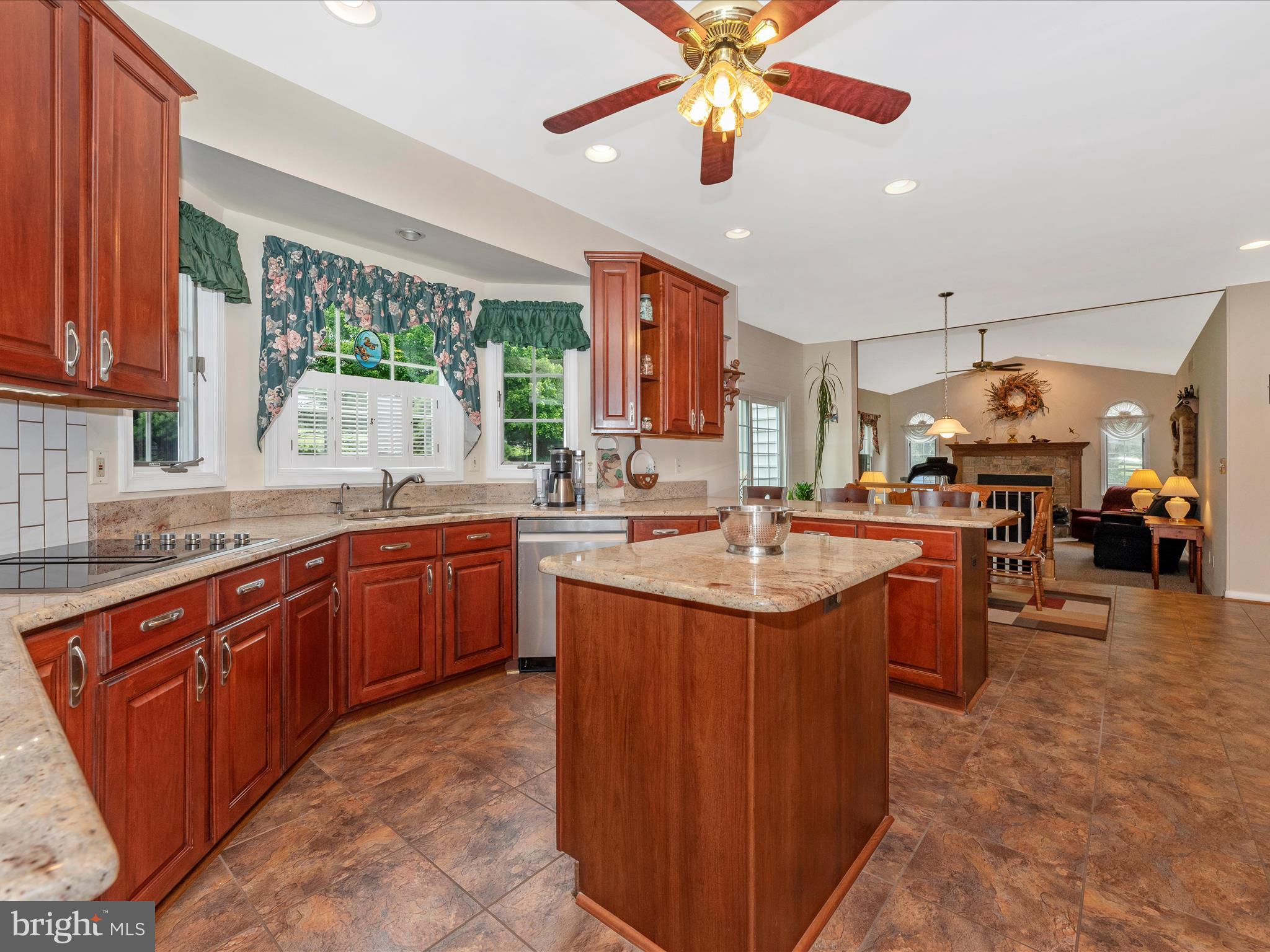 5925 Cabbage Spring Road Mount Airy, MD 21771 - Photo 17 of 66 Kitchen