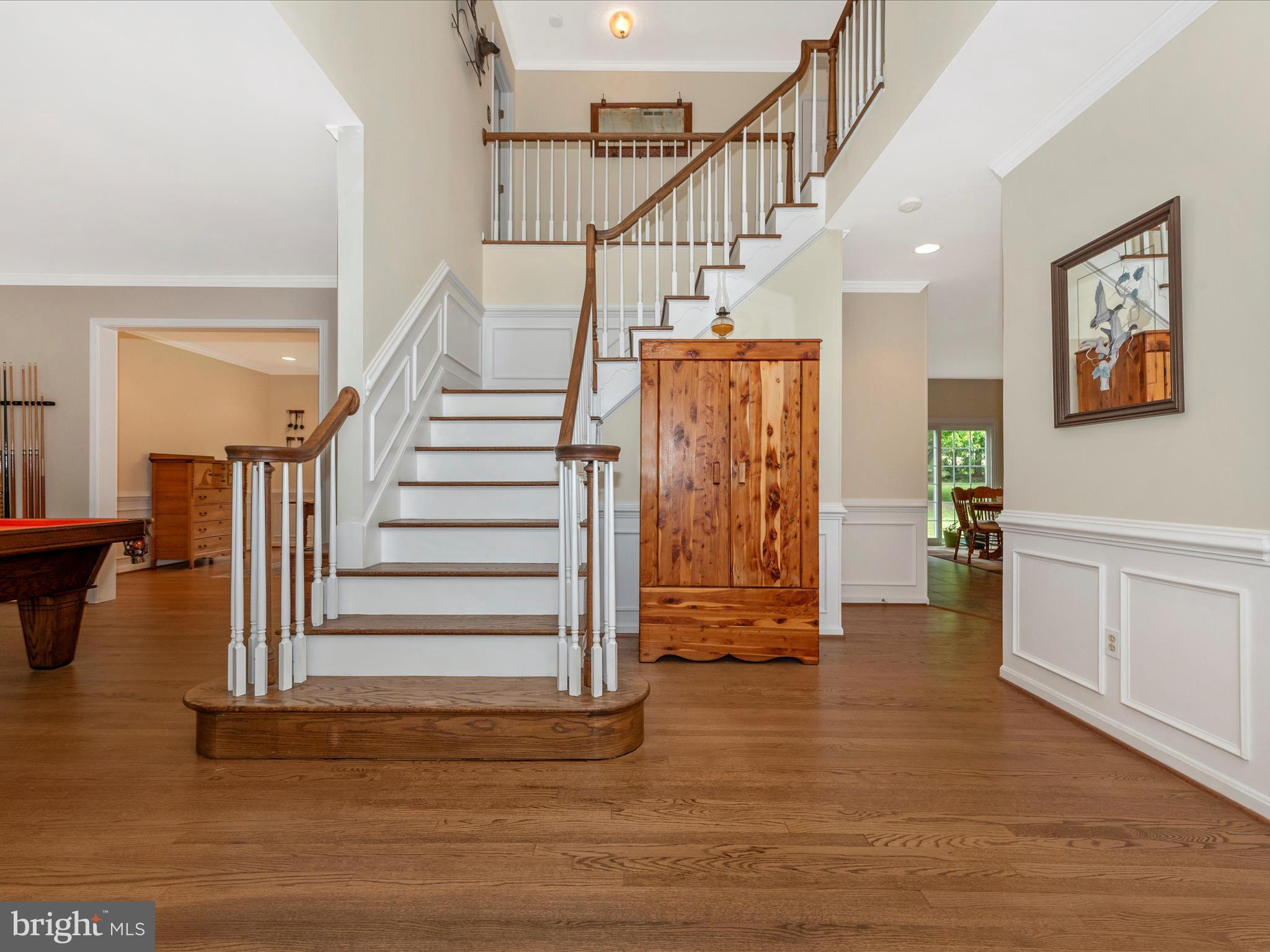 5925 Cabbage Spring Road Mount Airy, MD 21771 - Photo 29 of 66 Staircase
