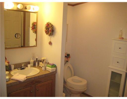17 Ritas Way Glenburn, ME 04401 - Photo 15 of 24 Bathroom.