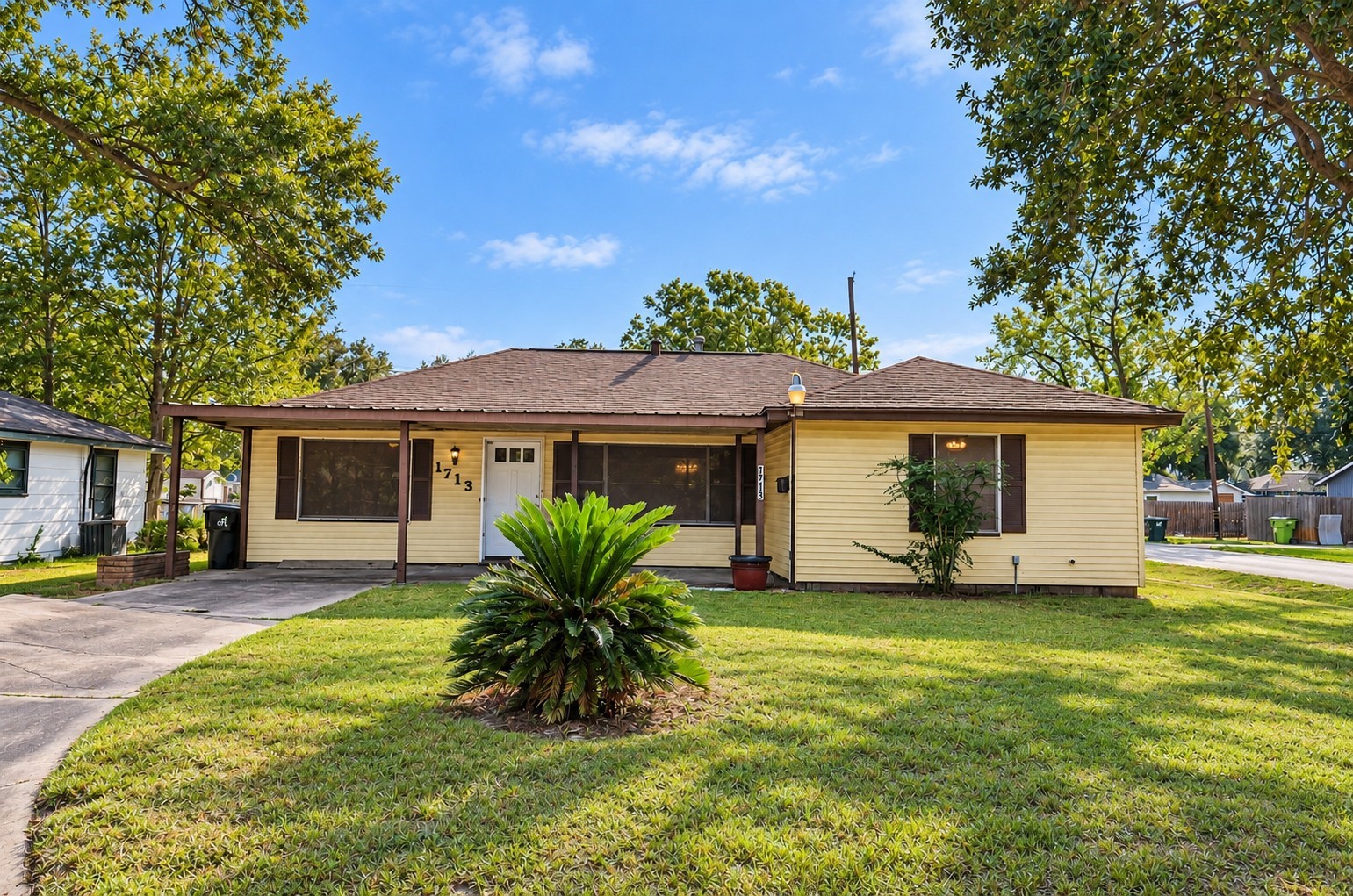 1713 Frost Street Rosenberg, TX 77471 - Photo 1 of 24 Gallery Image 1