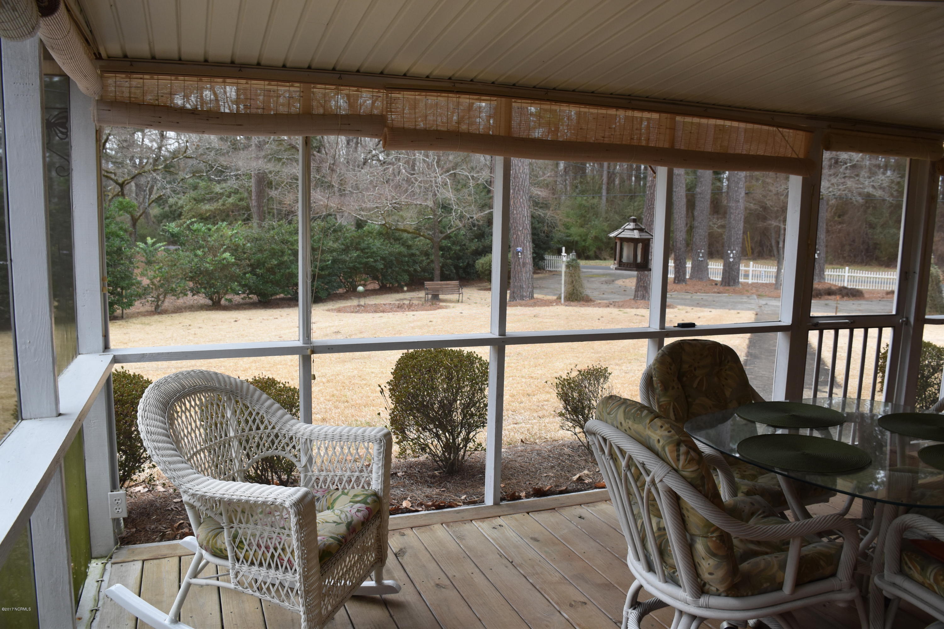 109 Ridgewood Circle Washington, NC 27889 - Photo 18 of 49 Screened In Back Porch
