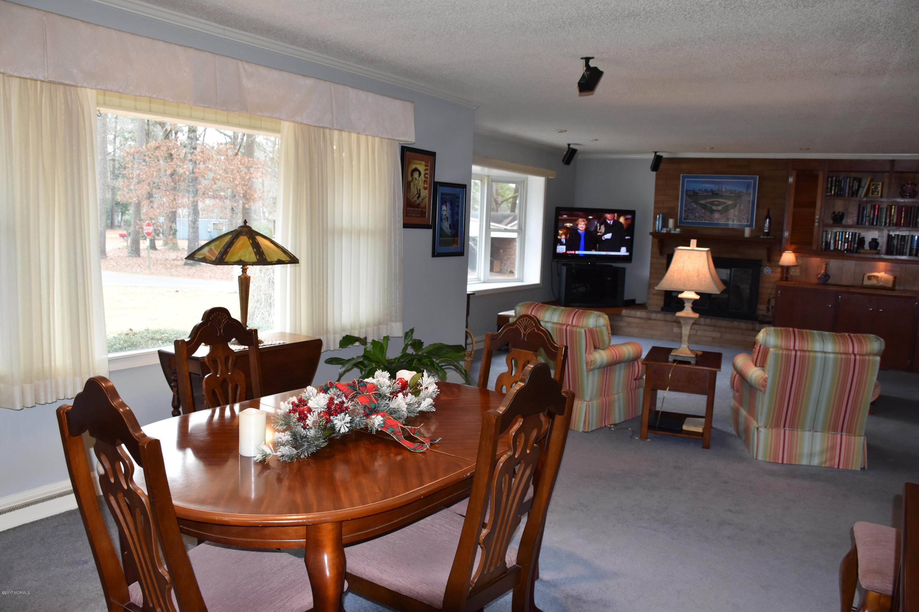 109 Ridgewood Circle Washington, NC 27889 - Photo 29 of 49 Dining Room