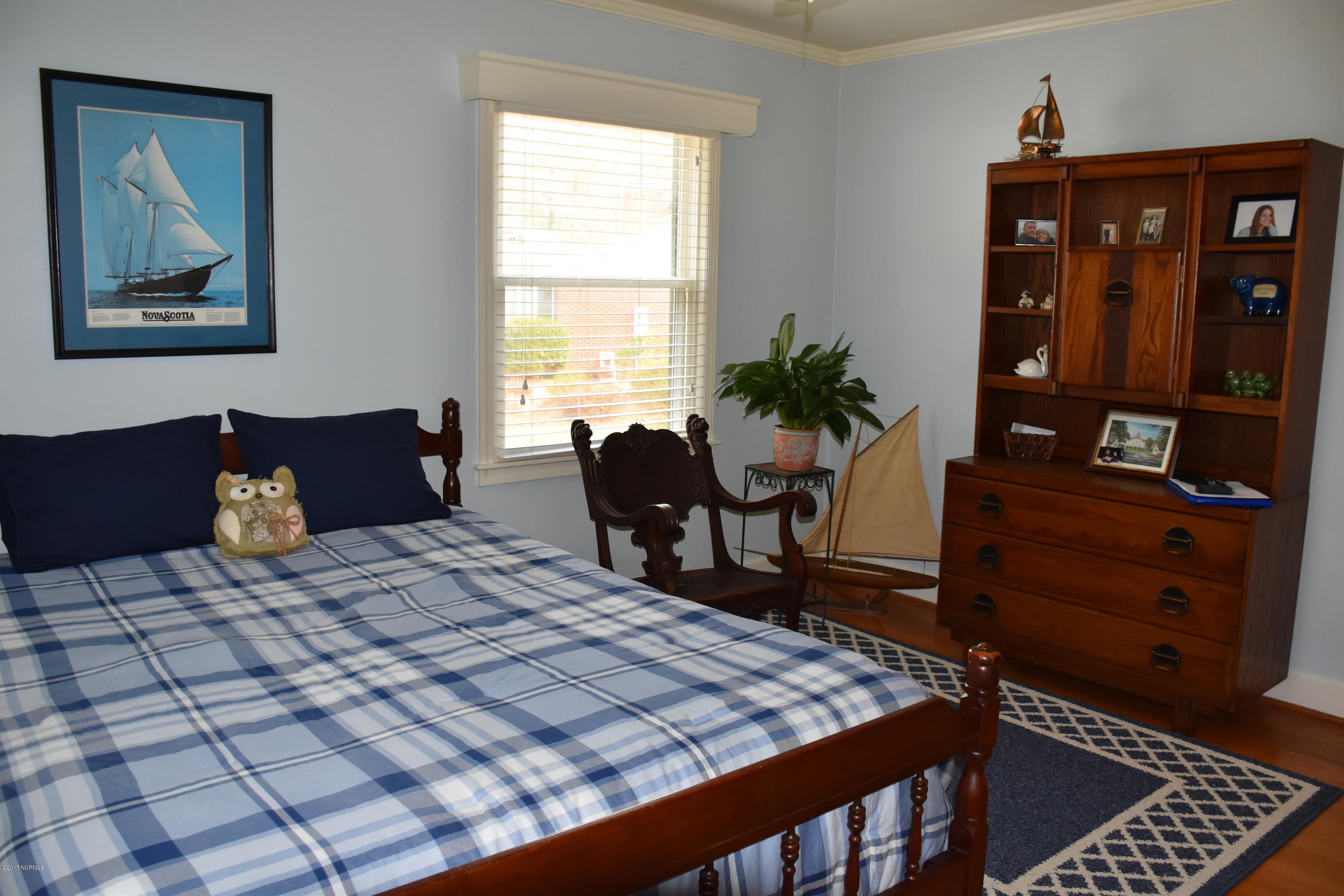 109 Ridgewood Circle Washington, NC 27889 - Photo 40 of 49 Bedroom 1