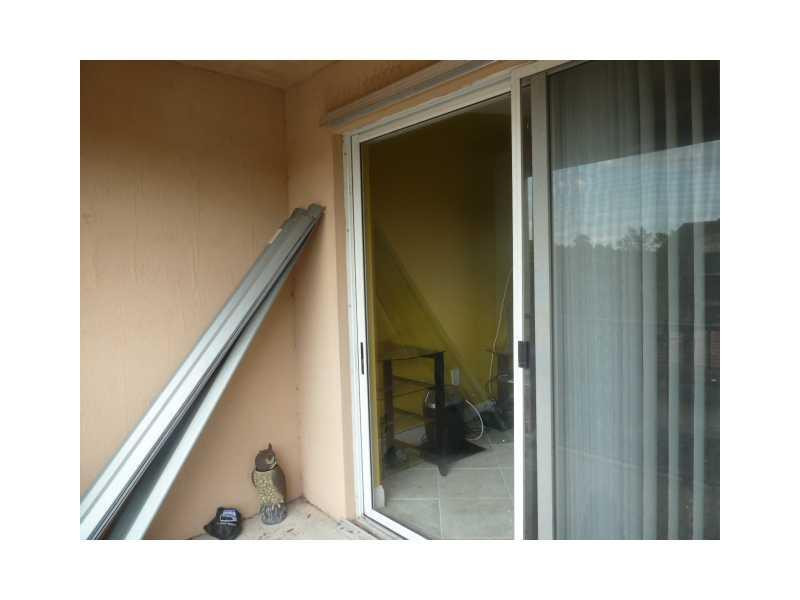 8060 North Nob Hill Road, Unit 305 Tamarac, FL 33321 - Photo 12 of 15 Patio/Deck