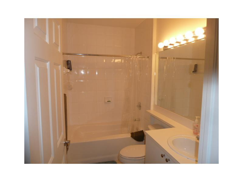 8060 North Nob Hill Road, Unit 305 Tamarac, FL 33321 - Photo 8 of 15 Bathroom