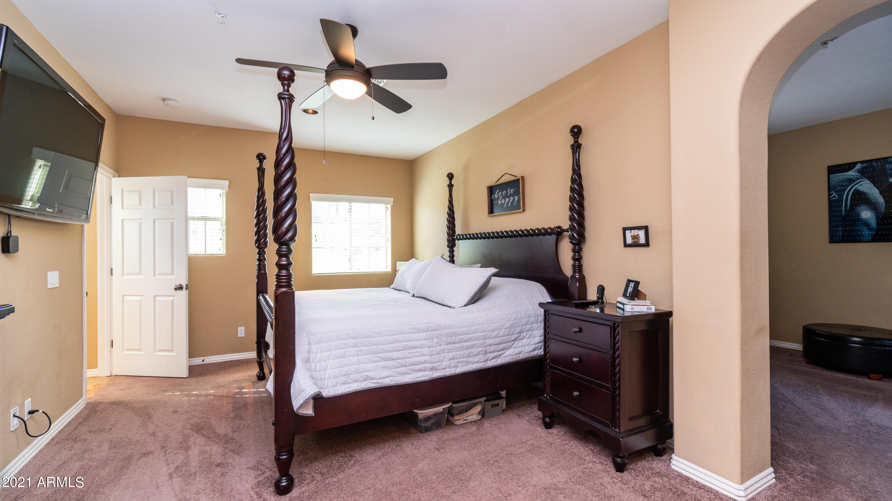 3935 East Rough Rider Road, Unit 1228 Phoenix, AZ 85050 - Photo 30 of 62 Master with Retreat on the Right