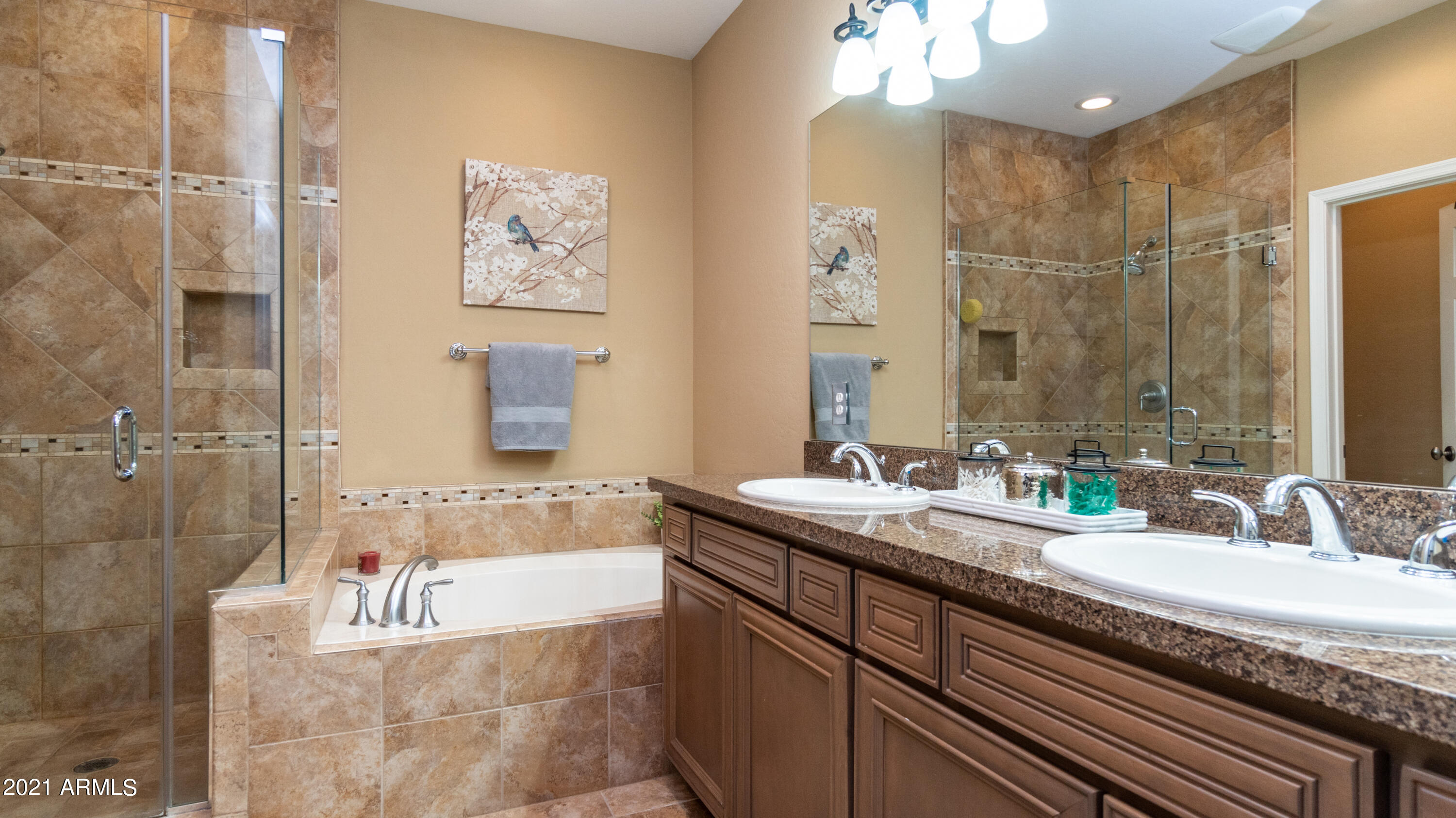 3935 East Rough Rider Road, Unit 1228 Phoenix, AZ 85050 - Photo 33 of 62 Master Bathroom