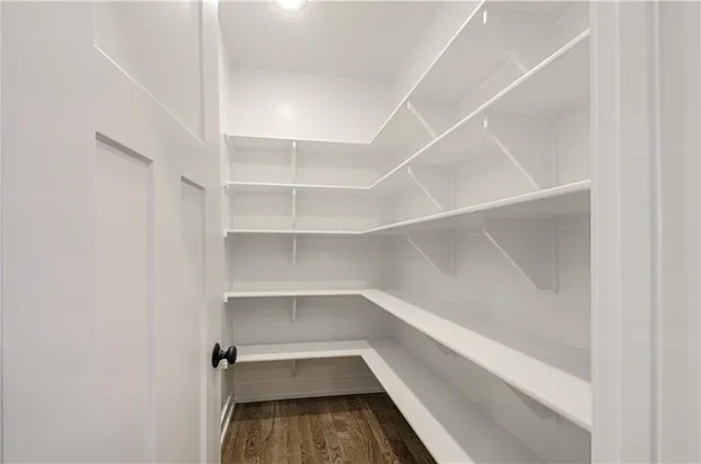 $600,000 | 2316 Larkspur Lane, Kearney, MO 64060