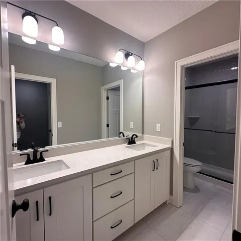 $600,000 | 2316 Larkspur Lane, Kearney, MO 64060