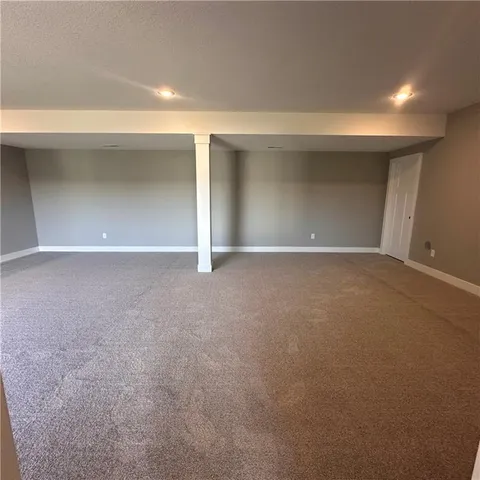 $600,000 | 2316 Larkspur Lane, Kearney, MO 64060