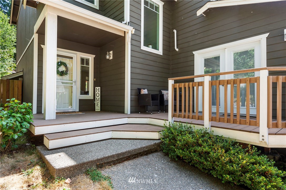 4206 Kelly Road Bremerton, WA 98312 - Photo 2 of 33 Gallery Image 2