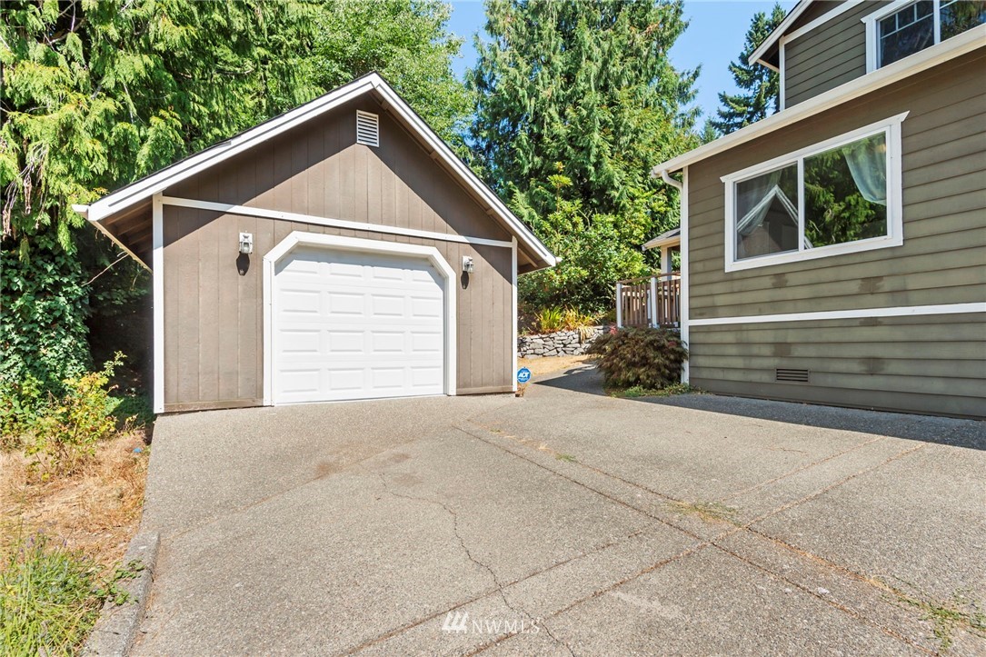 4206 Kelly Road Bremerton, WA 98312 - Photo 32 of 33 Gallery Image 32