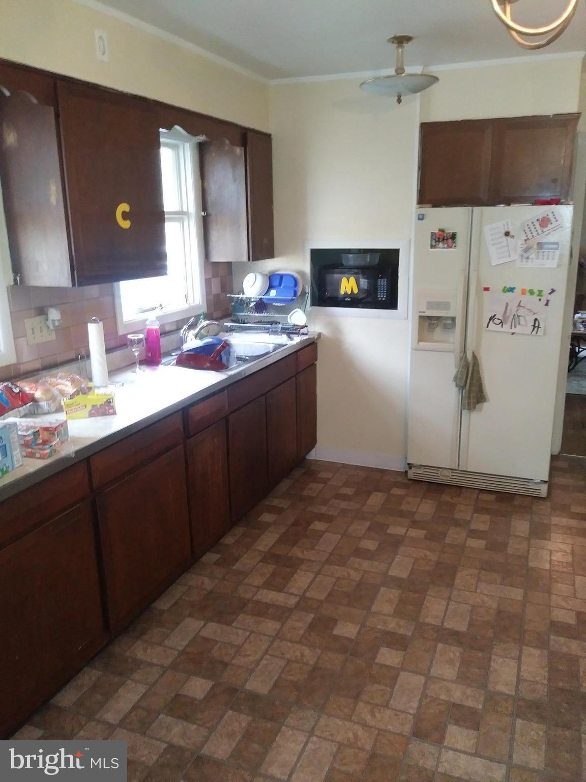 2132 Liberty Road Eldersburg, MD 21784 - Photo 6 of 24 Kitchen