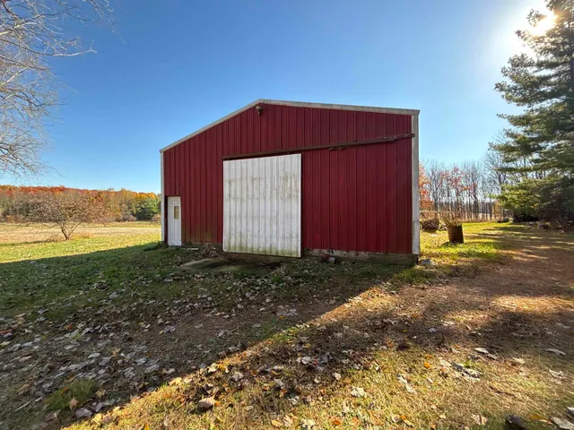 $1,150,000 | 15871 18th Road, Argos, IN 46501