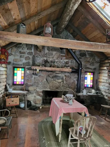 $1,150,000 | 15871 18th Road, Argos, IN 46501